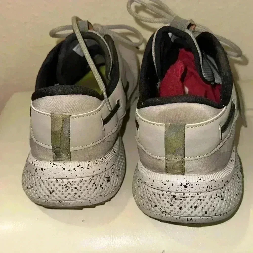 Sperry preowned seven